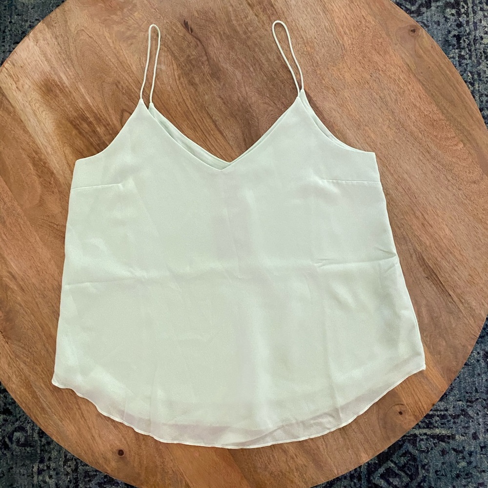 NWT/ Mint, Flowy Tank from Forever 21